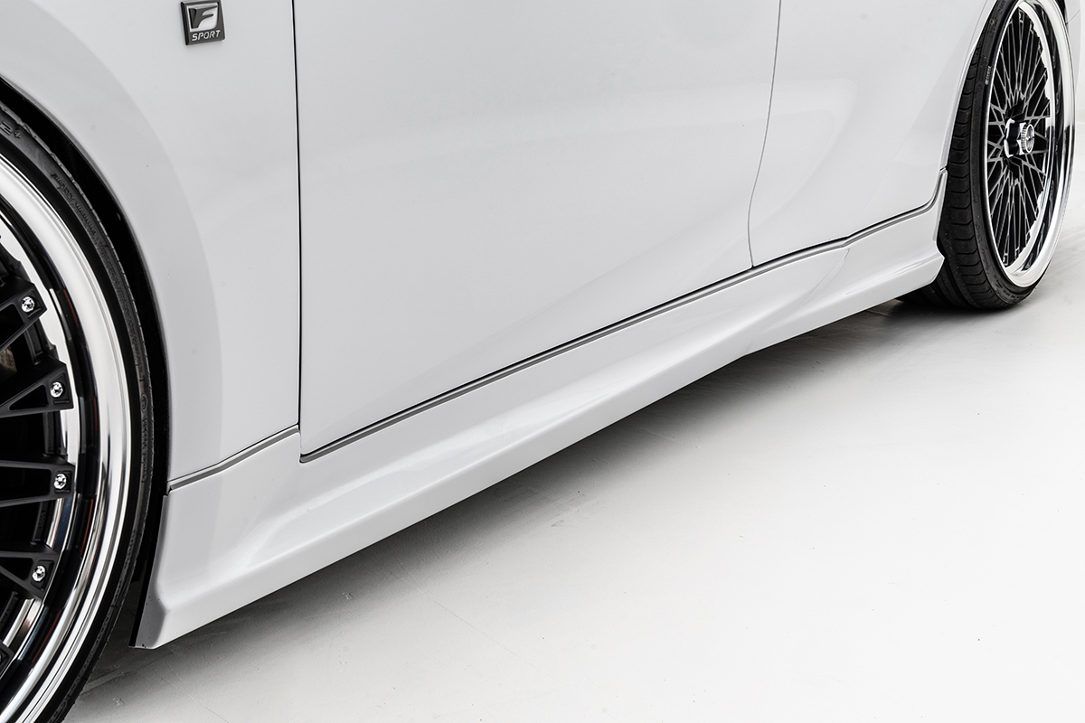 WALD Lexus IS Sports Line side skirt detail — ABS side skirt on white Lexus IS