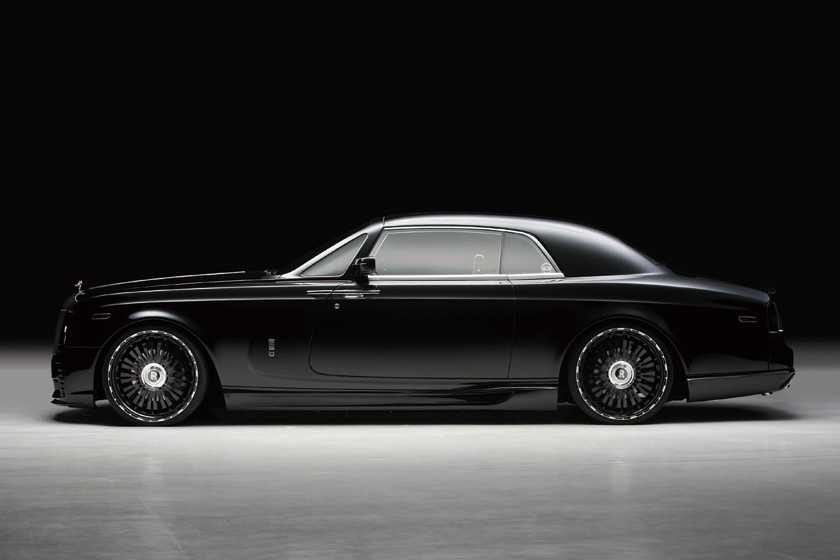 WALD Rolls-Royce Phantom Coupé Black Bison — full side profile with side spats