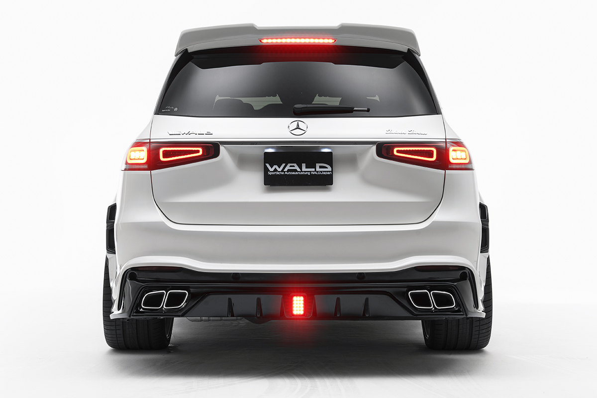 WALD GLS X167 Black Bison head-on rear view with LED brake lamp and rear wing