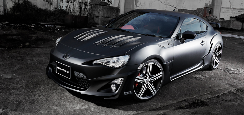 WALD Toyota 86 ZN6 Sports Line front three-quarter view with WALD aero bonnet, front spoiler and wide arches