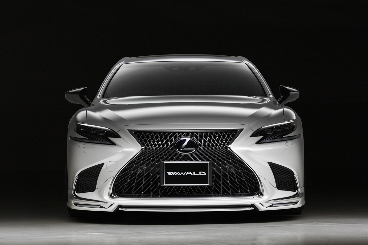 WALD Lexus LS500 Executive Version L front view with plated garnish and LED-lit front spoiler