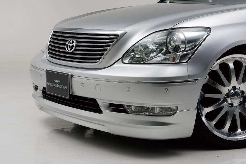 WALD Executive Line Toyota Celsior UCF30/31 — WALD front spoiler, grille and headlamp detail close-up