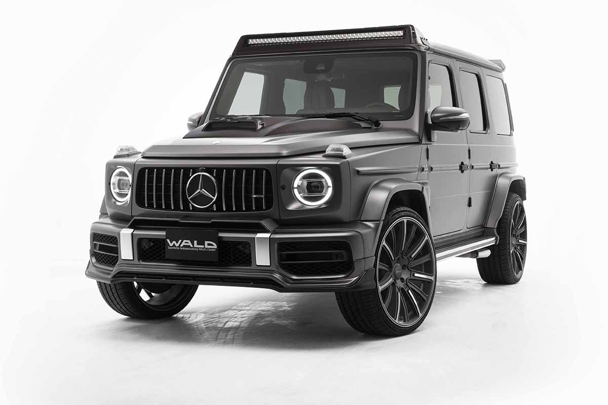 WALD Mercedes G63 W463A Sports Line body kit front studio view with ABS front spoiler