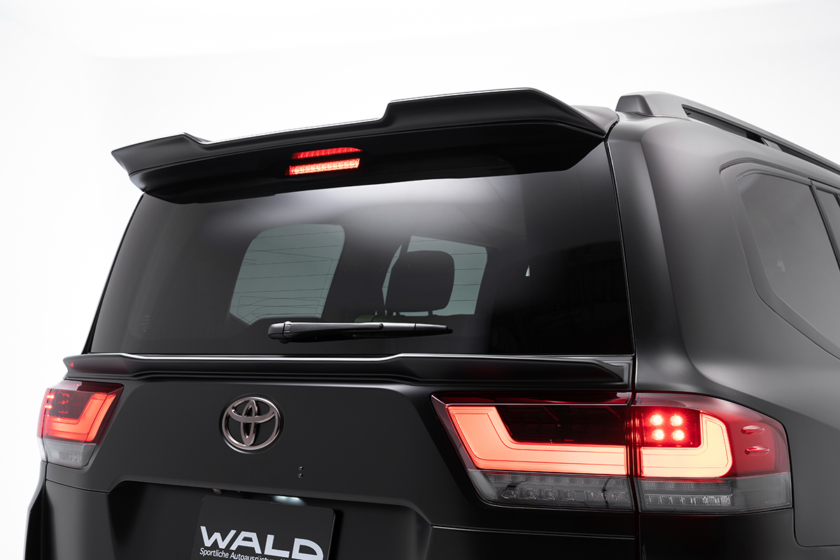 WALD Black Bison Land Cruiser 300 ZX rear roof spoiler with LED high-mount stop lamp, studio detail