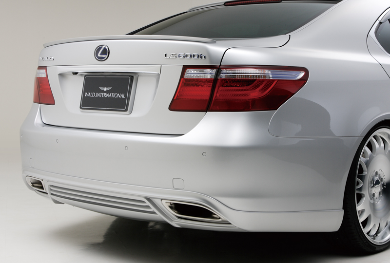 WALD Executive Line V2 Lexus LS600h rear detail with boot spoiler, rear skirt and stainless steel exhaust finishers