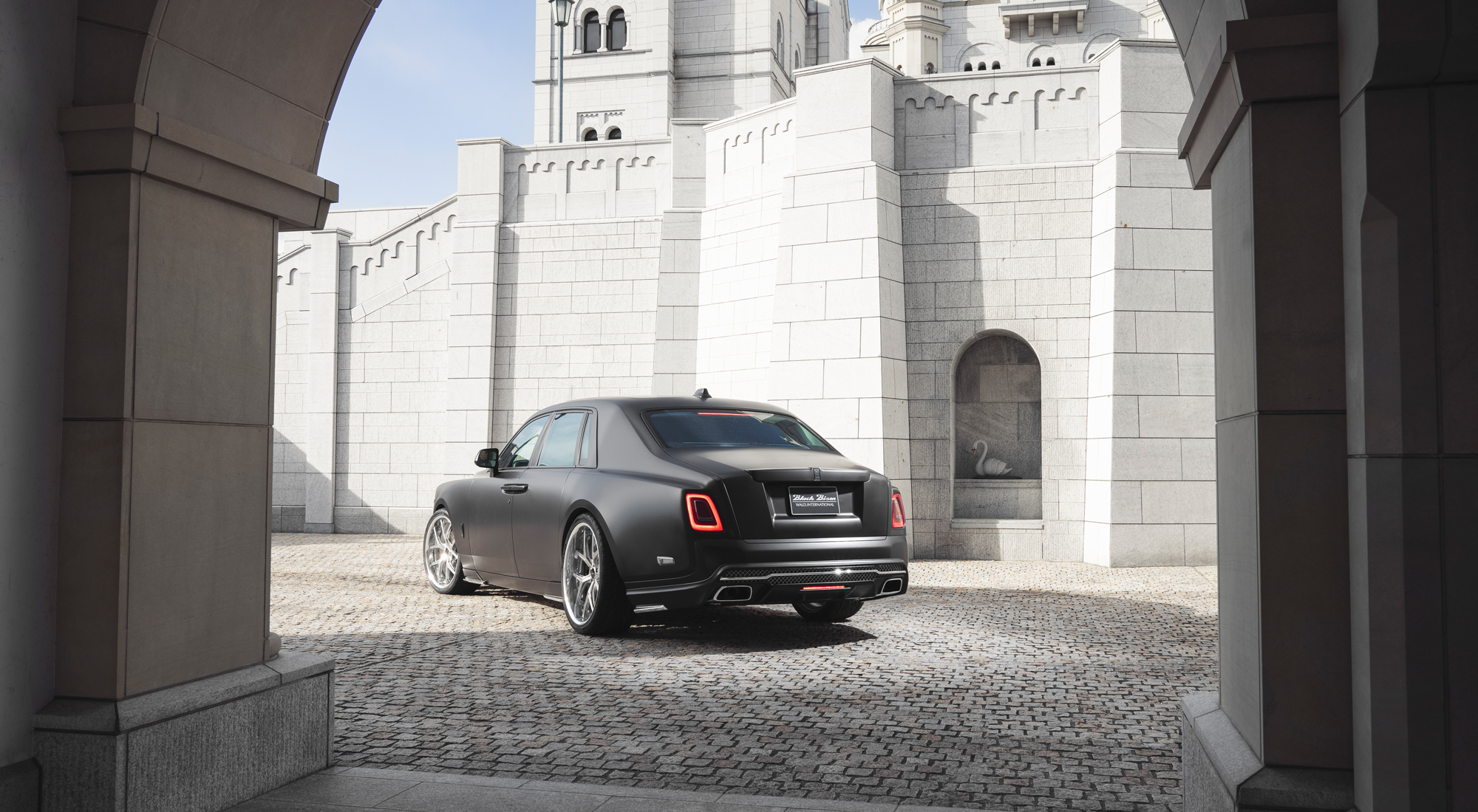 WALD Rolls-Royce Phantom 8 body kit — rear three-quarter view showing the lower body volume