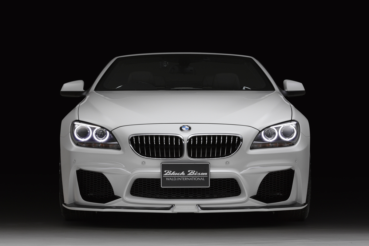 WALD Black Bison BMW 6 Series F12 head-on front view showing WALD front lip spoiler and mesh grille