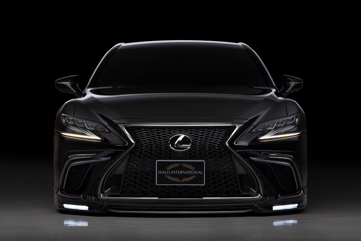 WALD Lexus LS500 F SPORT head-on front view with front spoiler LED lamps and duct covers