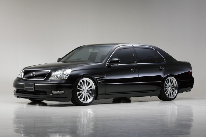 WALD Executive Line Toyota Celsior UCF30/31 M/C before — black Celsior front three-quarter studio view with WALD front spoiler