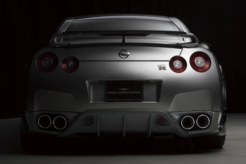 WALD Black Bison Nissan GT-R R35 — head-on rear view with WALD rear diffuser and quad exhaust outlets
