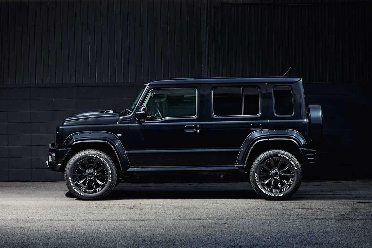 Suzuki Jimny Nomade on WALD JARRET J11C wheels, side profile