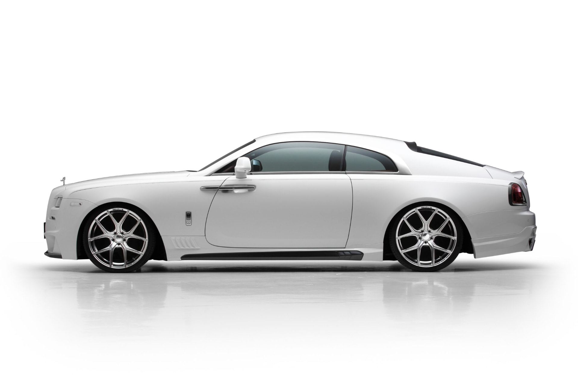 WALD Rolls-Royce Wraith body kit — full side profile showing WALD side skirts and side flaps