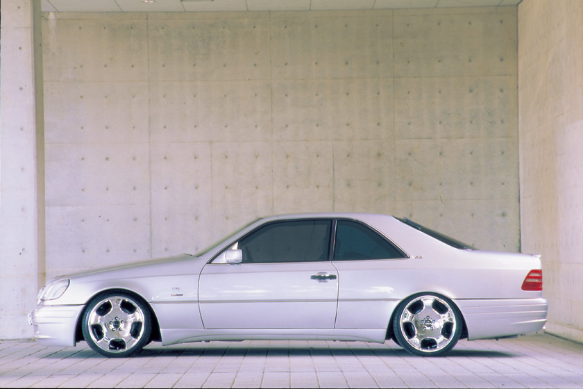WALD Mercedes CL-Class C140 1992–1998 Executive Line — full side profile against a concrete wall