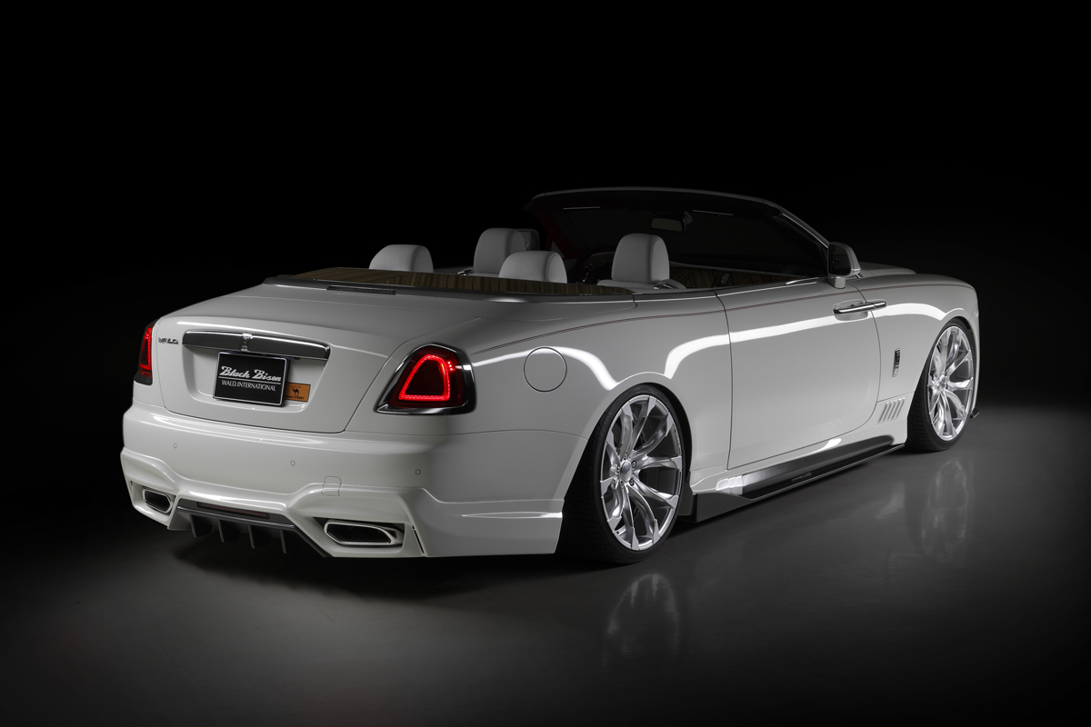 WALD Rolls-Royce Dawn body kit — head-on front view with LED lamps in the front bumper spoiler