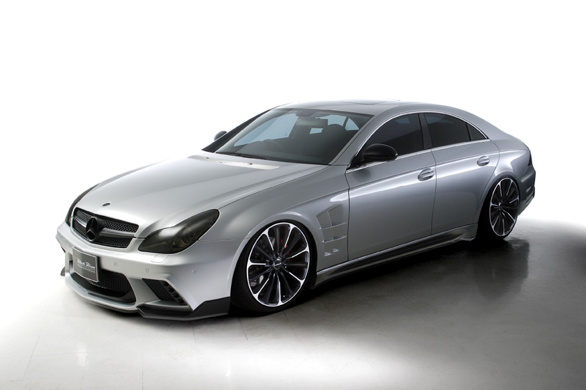 WALD Black Bison Mercedes-Benz CLS C219 body kit — silver CLS-Class coupé with WALD front bumper spoiler and sports fender ducts