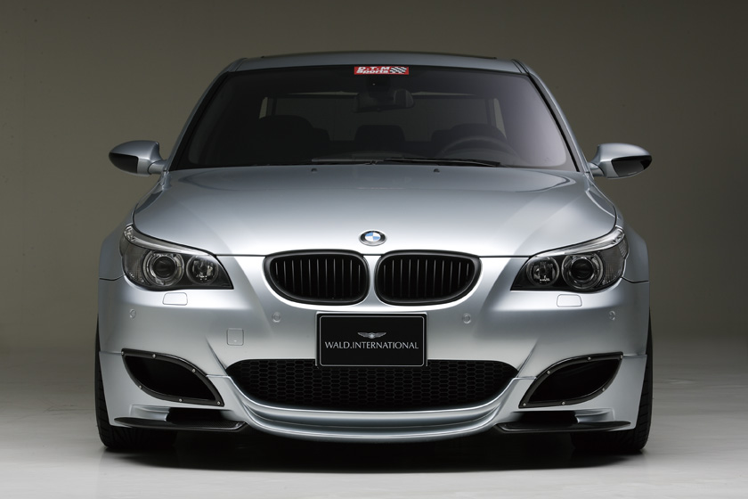 WALD Sports Line BMW M5 E60 head-on front view showing WALD front lip spoiler