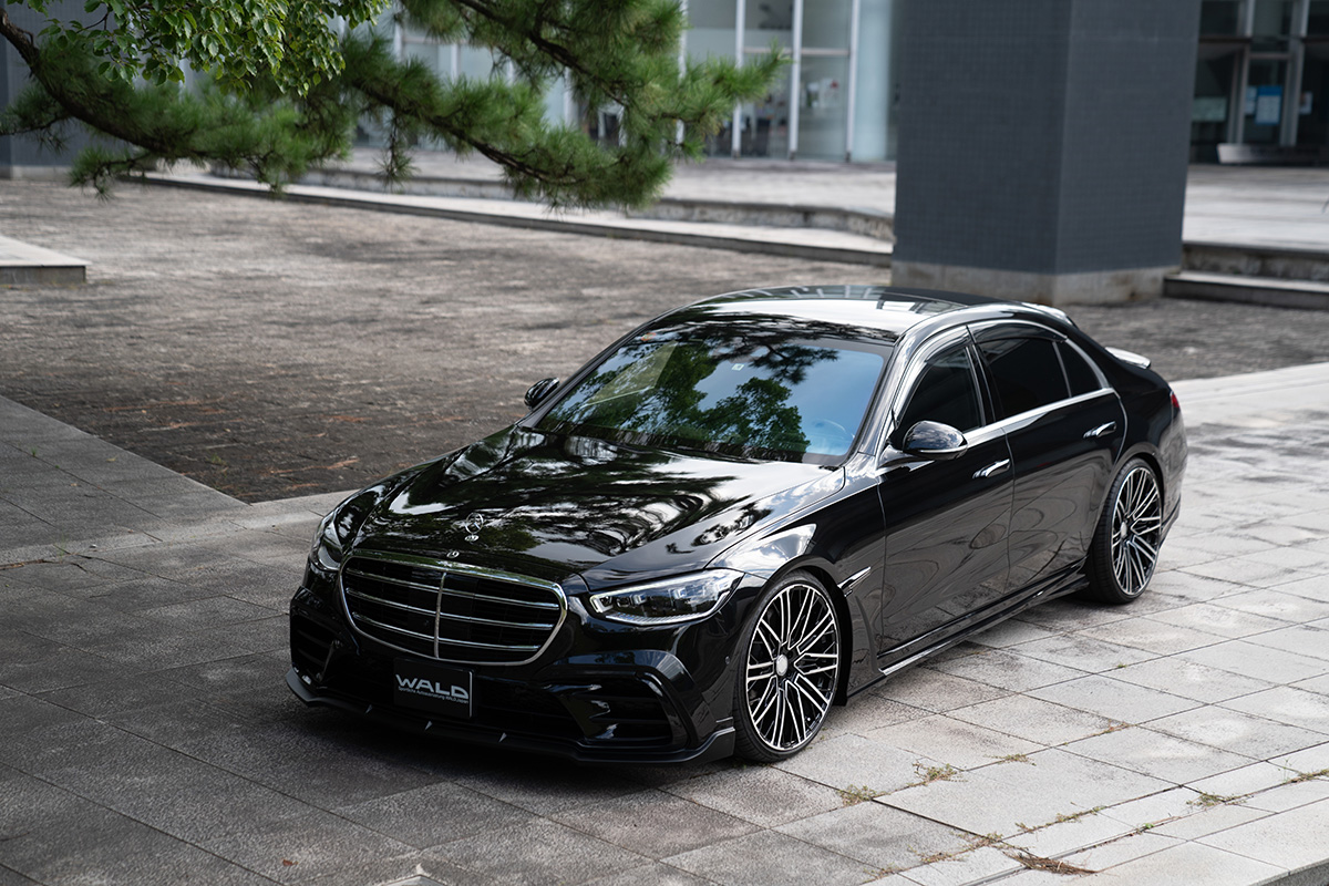 Black Mercedes-Benz S-Class W223 with WALD Black Bison body kit, front three-quarter view