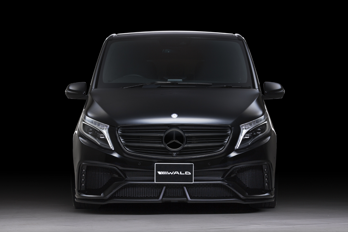 WALD Mercedes-Benz V-Class W447 head-on front view with Black Bison front bumper spoiler