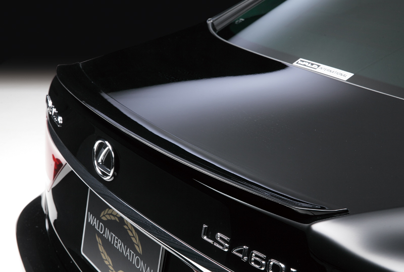 WALD Lexus LS460 F SPORT boot spoiler detail in black with WALD International number plate