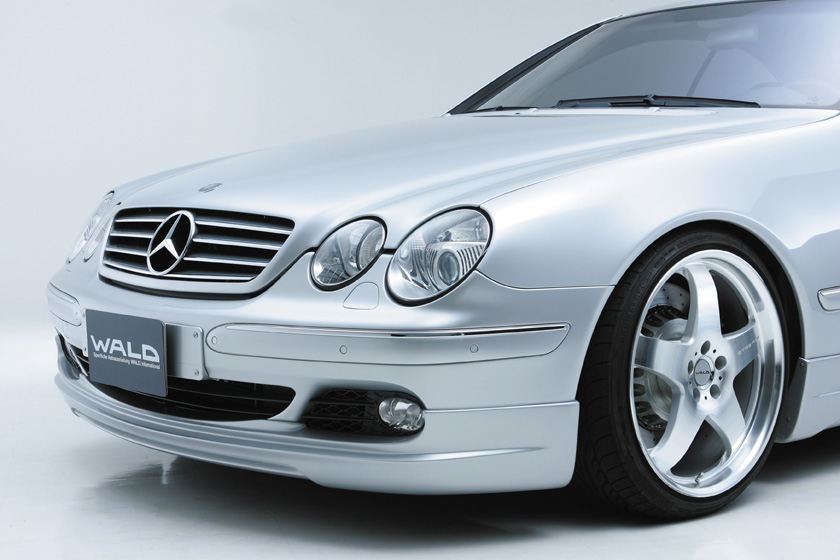 WALD Mercedes-Benz CL-Class C215 front lip spoiler and wheel detail
