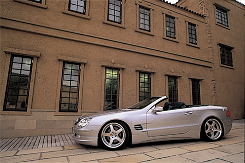 WALD Mercedes-Benz SL-Class R230 side profile with roof down, Executive Line side skirts and multi-spoke WALD wheels