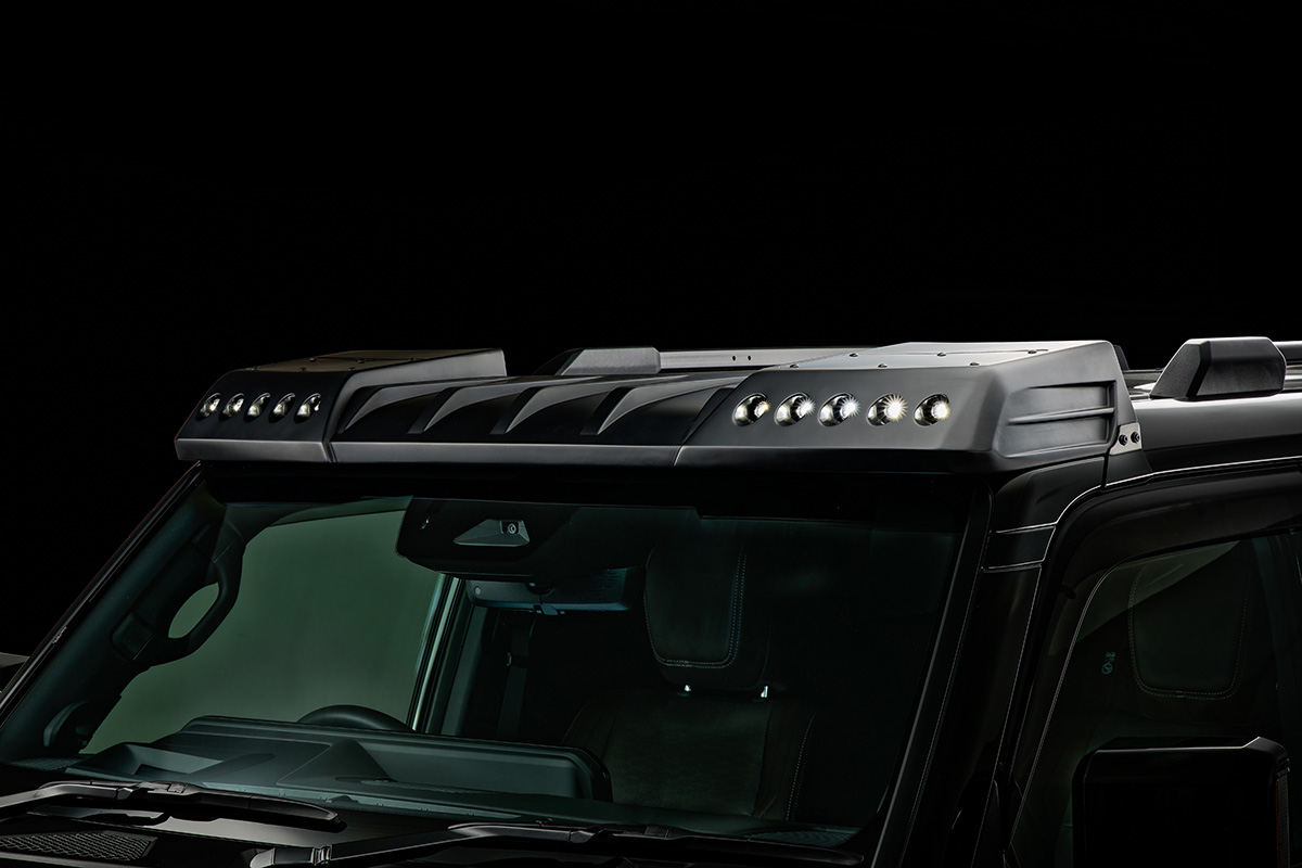 WALD Black Bison Land Cruiser 250 Prado roof spoiler with integrated LED lamp bar illuminated