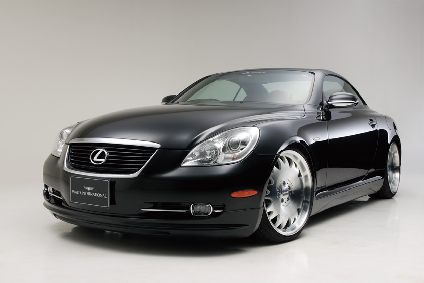 WALD Lexus SC430 UZZ40 front styling — front spoiler and WALD wheels, roof raised