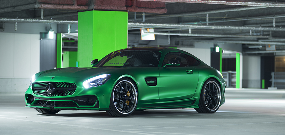 Mercedes-AMG GT C190 WALD Black Bison Edition in green — front three-quarter view