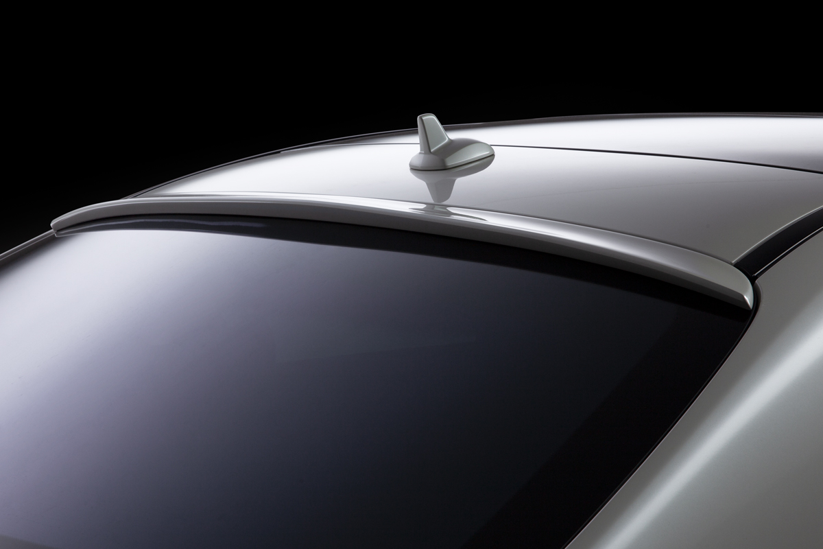 WALD Mercedes-Benz S-Class W222 roof spoiler detail on silver bodywork