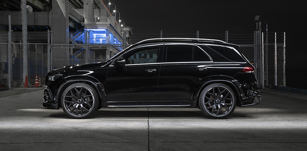 WALD Mercedes GLE W167 Black Bison side profile night shot showing full wide arch package and multi-spoke wheels
