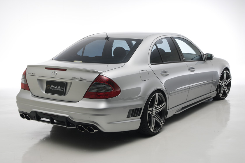 WALD Black Bison Mercedes E-Class W211 rear styling with rear bumper spoiler and quad exhaust tips