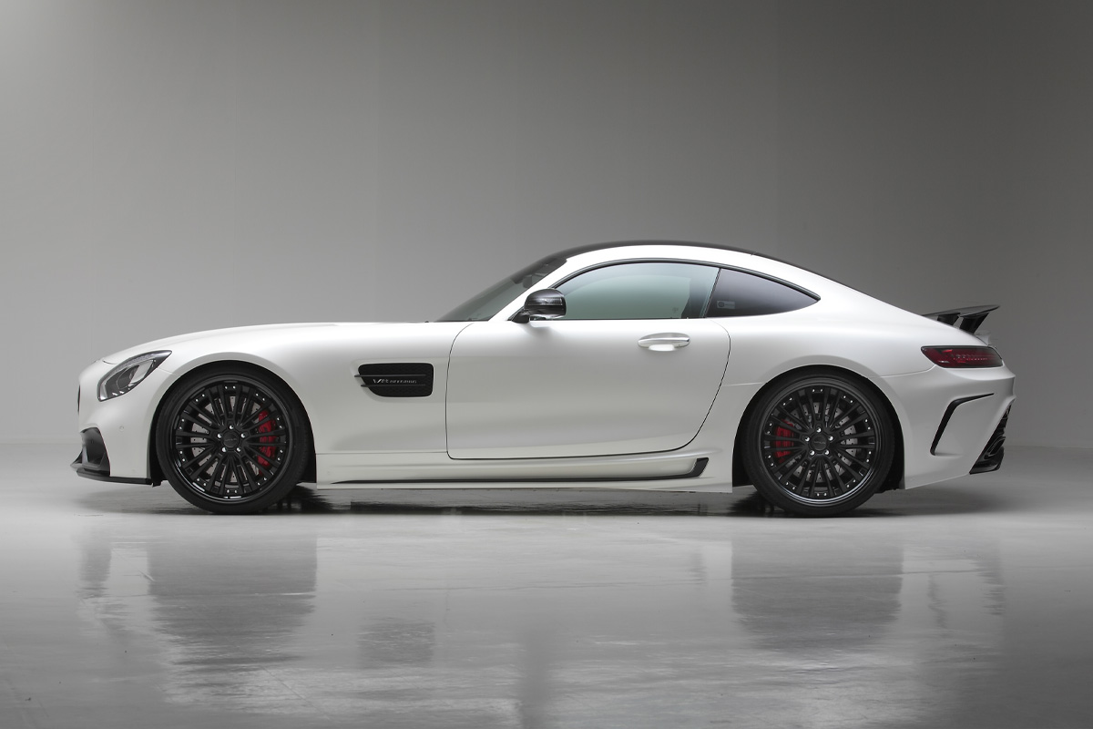 WALD Mercedes-AMG GT C190 side profile with WALD side skirts and boot spoiler