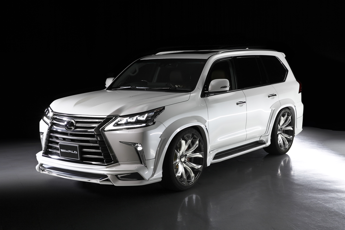 WALD Sports Line Black Bison Edition Lexus LX570 URJ201W — white LX570 front three-quarter studio view with WALD front spoiler and wide arch package