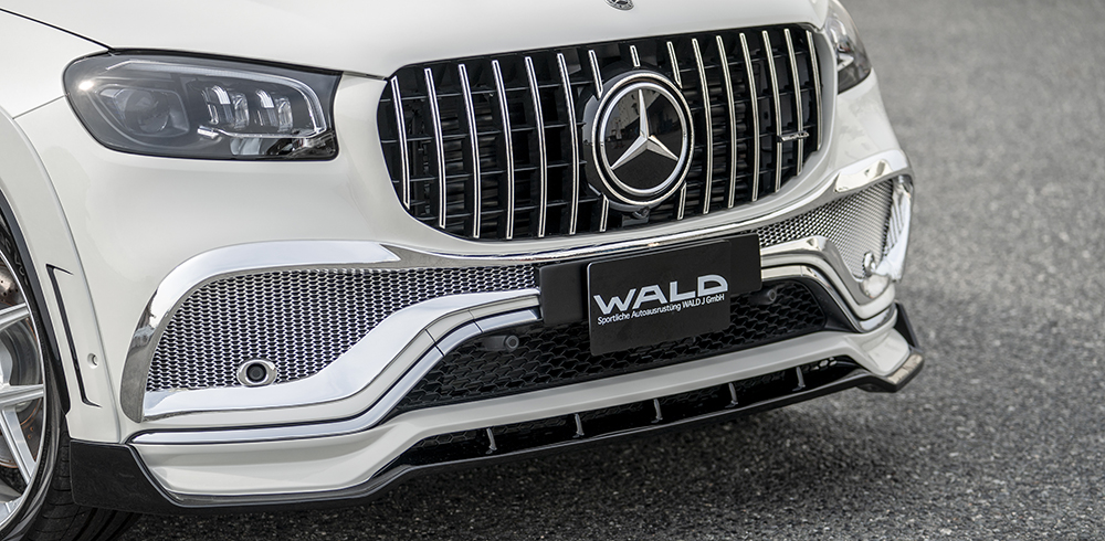 WALD Black Bison GLS X167 front bumper detail with Panamericana grille and mesh lower intake
