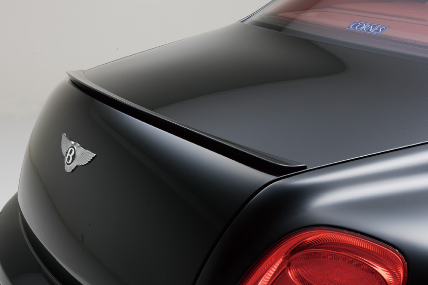 Bentley Continental Flying Spur WALD Executive Line boot spoiler close-up detail in black