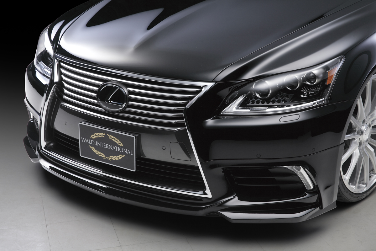 WALD Lexus LS460L front detail showing the ABS WALD front spoiler and WALD International number plate
