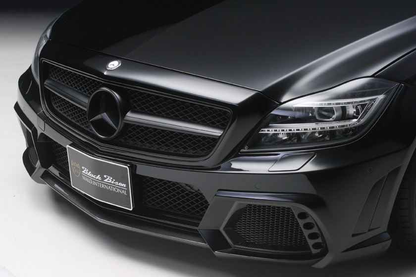 WALD Mercedes-Benz CLS C218 front bumper spoiler detail with LED lamp and mesh grille