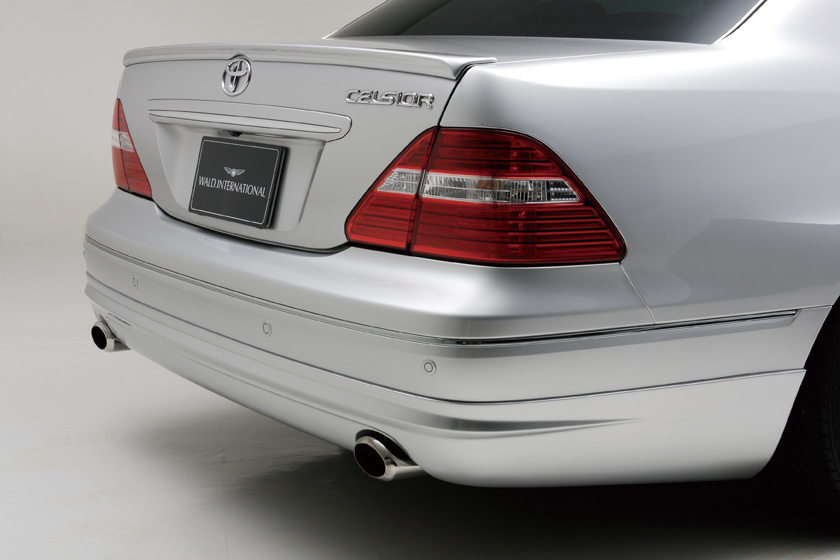 WALD Executive Line Toyota Celsior UCF30/31 — WALD rear skirt detail with tail lamp, Celsior badging and polished exhaust tips