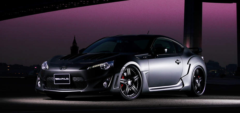 WALD Toyota 86 ZN6 Sports Line front three-quarter night view with WALD front spoiler and forged wheels