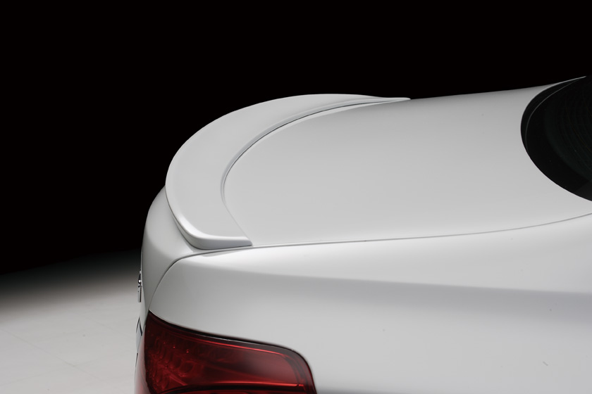 WALD BMW 7 Series F01 F02 Black Bison boot spoiler detail on white 7 Series saloon