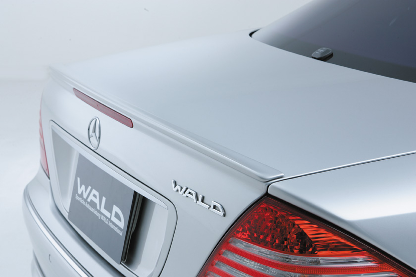 WALD Executive Line Mercedes-Benz CL-Class C215 boot spoiler detail