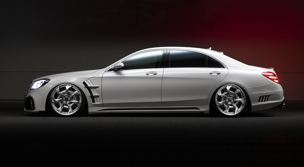 WALD S-Class W222 Black Bison bodykit — full side profile with WALD side skirts and forged wheels